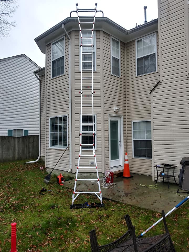 gutter cleaning ladder